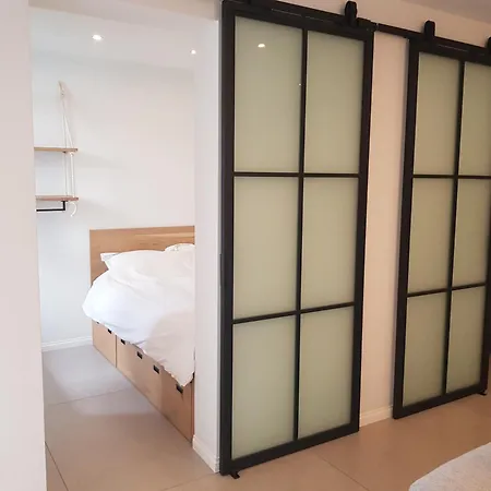 House Rodine - Free Parking & Bikes Apartment The Hague